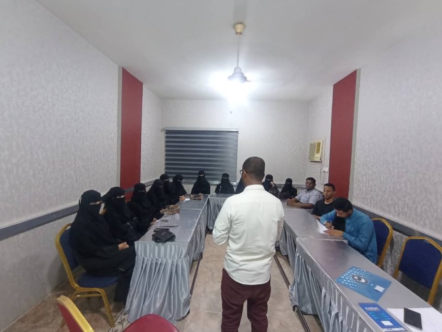اتحاد الملتقيات الشبابية وجمعية الأسرة السعيدة ينظمان دورة بعنوان "الإدارة والقيادة في العمل التطوعي"لقادة المكونات
