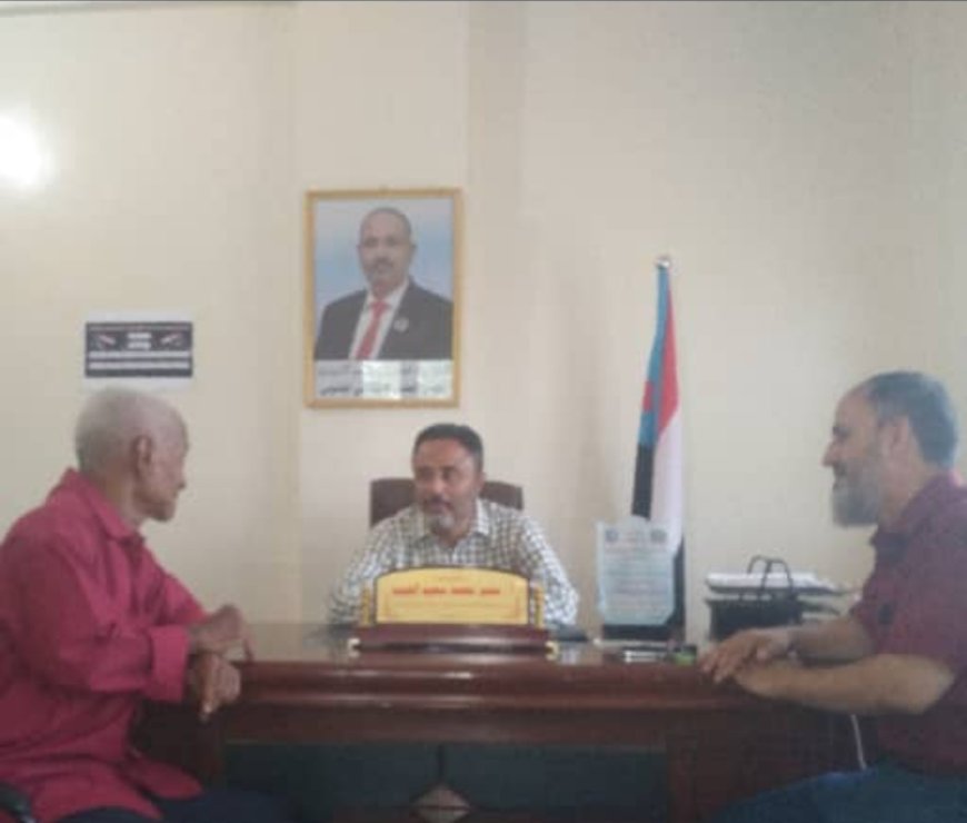 الحيد القائد الذي يعشق ابين بجنون
