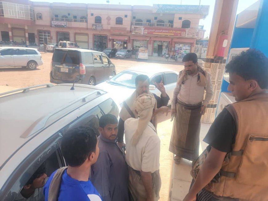 مدير عام مديرية رضوم يشدد على الالتزام بتسعيرة المشتقات النفطية المحددة من قبل شركة النفط بالمحافظة