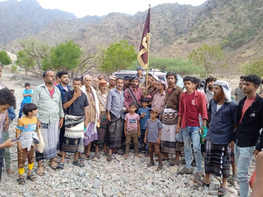 وسط أجواء احتفالية مهيبة.. استقبال جماهيري لأمير الشعراء أمين الكلدي في مسقط رأسه بيافع كلد