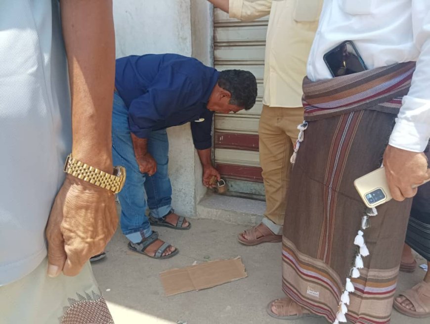 الصناعة والتجارة بالبريقة يواصل حملاته الرقابية وأكثر من 130 محضر ضبط وإغلاق لمحلات مخالفة هذا الأسبوع