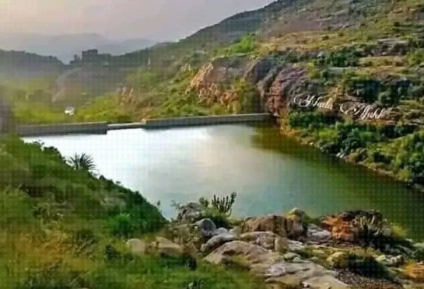 تعز.. أهالي ذبحان يحذرون من كارثة بسبب تدهور حاجز العدوف.
