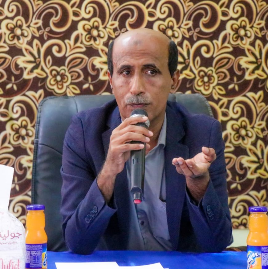 قائد العملية التربوية والتعليمية بشبوة ربان ماهر يبحر بالسفينة في ظروف قاسية