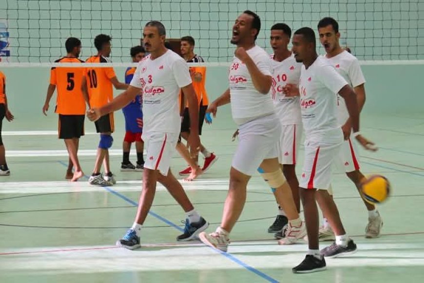 بحضور رئيس الاتحاد اليمني للكرة الطائرة حسين موسى.. الميناء والتضامن يحييان أربعينية الكابتن أحمد الجبيلي في عتق