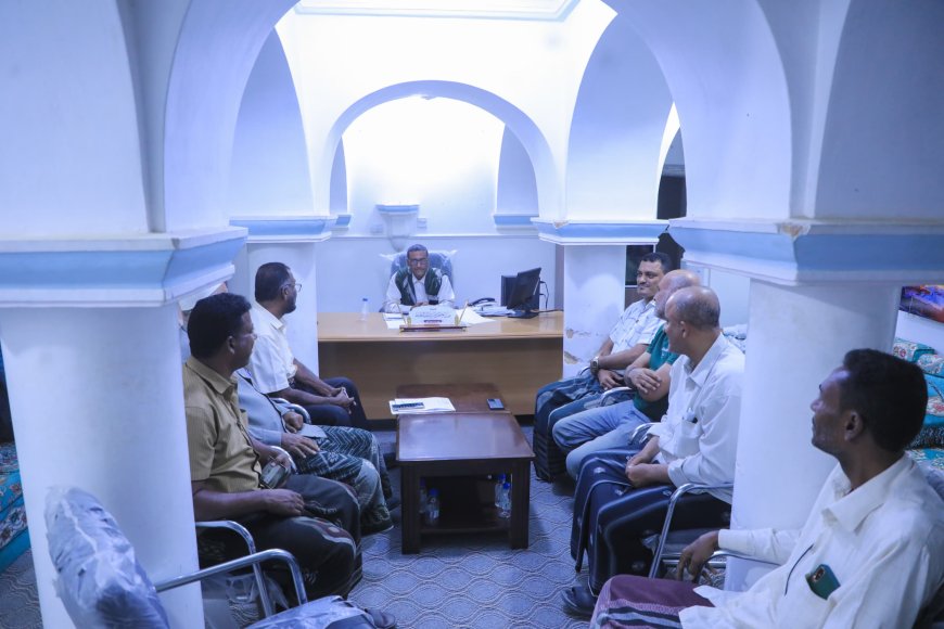 مدير عام مديرية تريم يستقبل المهنئين بمناسبة تكليفه مديراً عاماً للمديرية