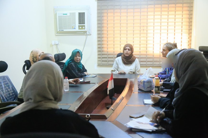 رئيسة اللجنة الوطنية للمرأة تلتقي السفيرة الهولندية في عدن لمناقشة تعزيز دور المرأة