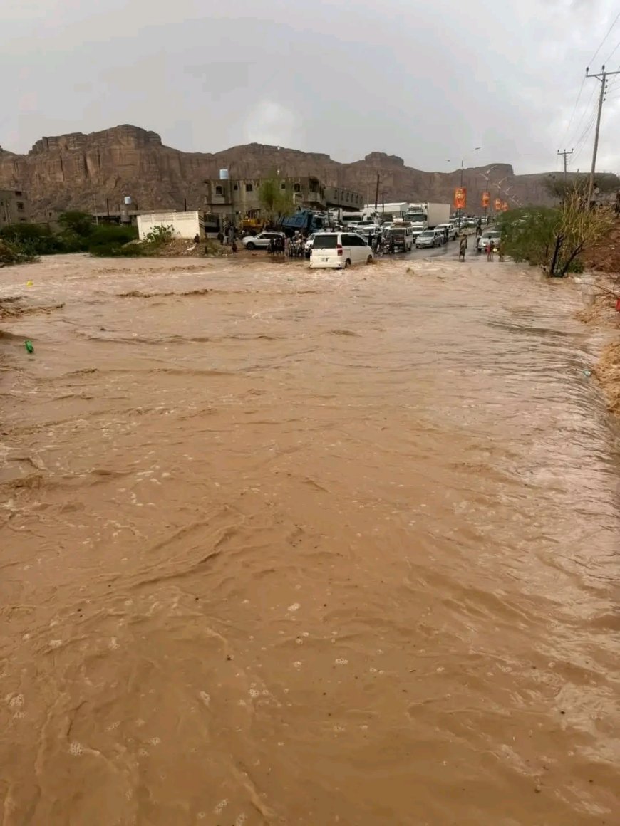 شبوة .. استمرار تأثيرات المنخفض الجوي وأمطار غزيرة وسيول جارفة والدفاع المدني والصحة يصدران تحذيرات عاجلة