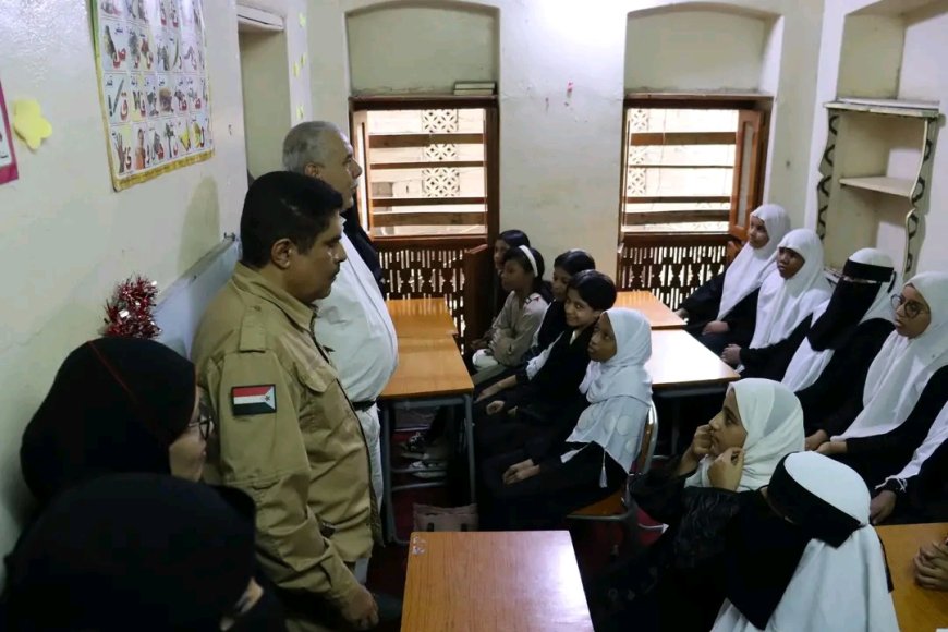 برعاية الرئيس الزُبيدي وحضور فريق التوجيه والرقابة الرئاسي.. انتقالي حضرموت يختتم المخيم الصيفي الأول للطلاب بالمكلا