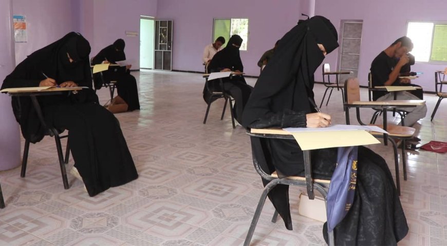 مدير عام مكتب التعليم الفني بأبين يتفقد سير الاختبارات الوزارية بالمعهد التقني الزراعي بجعار