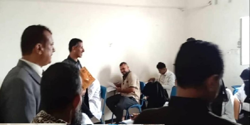 وكيل وزارة التعليم الفني يدشّن الامتحانات الوزارية في معهد المخاء الوطني التطبيقي