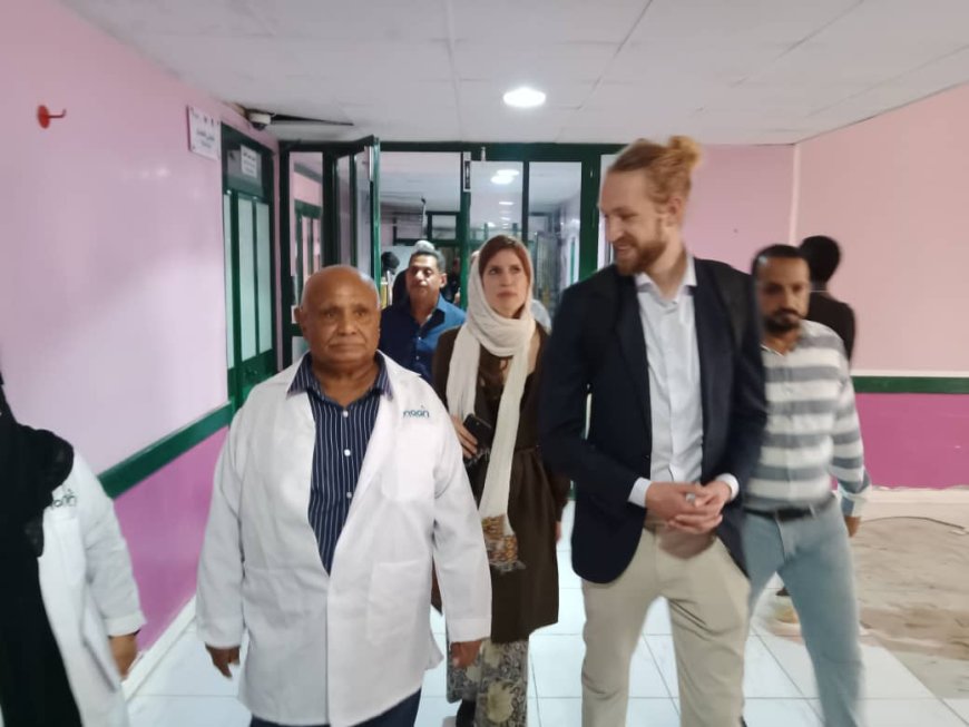 مدير عام مستشفى الصداقة بعدن يستقبل السكرتير الأول للصحة في السفارة الهولندية
