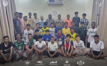 بعثة اتحاد حضرموت تختتم معسكرها بزيارة الشيخ عمرو بن حبريش وتصل إلى مدينة سيئون مساء أمس الأحد