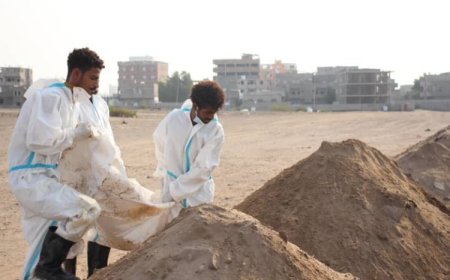 النيابة العامة تباشر عملية دفن الجثث المتراكمة في ثلاجات مستشفيي الجمهورية والصداقة بعدن