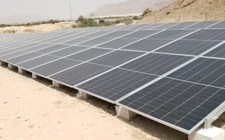 مدير عام مديرية القطن يدشن مشروع الطاقة الشمسية لبئر مياه شرب بحقل الجوادة بالمديرية