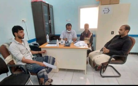 عضو الجمعية الوطنية للمجلس الانتقالي الجنوبي "عيسى الحميري" في زيارة تفقدية لمستشفى عزان العام