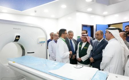 رئيس الوزراء يشهد تدشين وتشغيل أجهزة طبية متطورة في مستشفى الأمير محمد بن سلمان بعدن