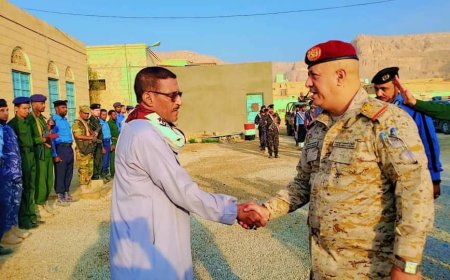 مديرية تريم تُشيِّع جثمان الشهيد رجل المرور مساعد أول/ دوار علي صالح عزيز