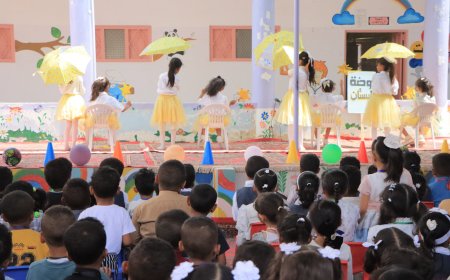 بالأهازيج والاناشيد الترحيبية روضة البستان بسحيل سيئون تستقبل اطفالها المستجدين