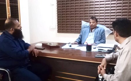 محافظ أبين يناقش أوضاع فرع هيئة الأراضي والمساحة والتخطيط العمراني