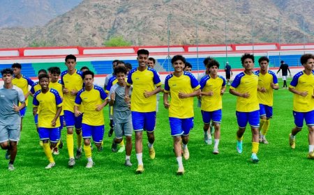 الوزير البكري يحفز منتخب الناشئين على المشاركة المشرفة في كأس الخليج