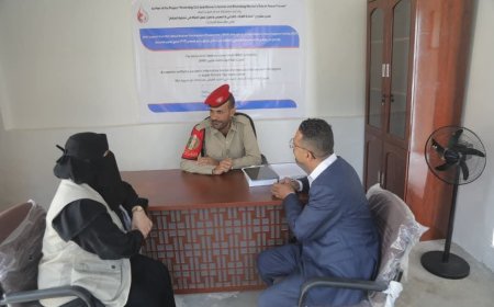 مكتب شؤون الحصار ورابطة أمهات المختطفين يُطلقان مبادرة نوعية لتجهيز غرفة المباينة للنساء في المنفذ الشرقي لتعز