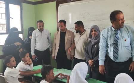 الوكيل الشوذبي يتفقد طلاب ذوي الاحتياجات الخاصة بالبريقة