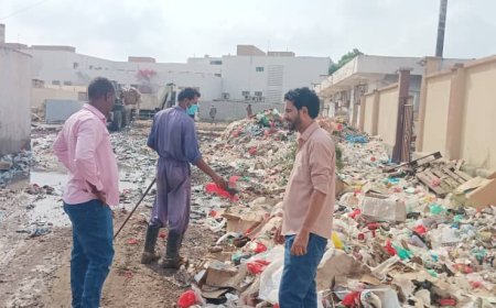 بإشراف حيدرة.. مستشفى الصداقة تواصل حملة نظافة موسعة في حوش المستشفى