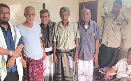 مدير عام خنفر يزور مدير مكتب التربية خنفر للاطمئنان على صحته بعد عودته من رحلة علاجية في مصر