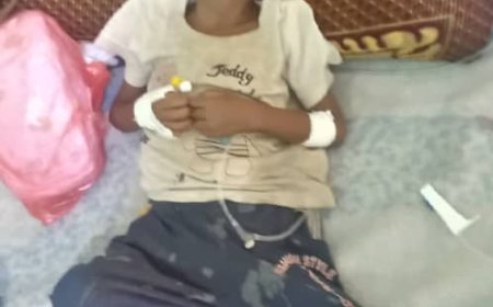 أسرة الطفل محمد جمال احمد دهمس تناشد اهل الخير إنقاذ حياة طفلها