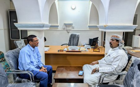 مدير عام مديرية تريم يلتقي بالمدير العام السلف ويشيد بجهوده خلال فترة توليه المديرية