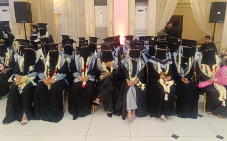 معهد امين ناشر بعدن يحتفي بتوديع وتكريم خريجية في اقسام الاشعة و الصحة العامة والقبالة.