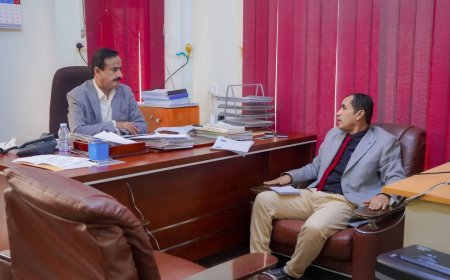 محافظ شبوة يتابع مشروع "المرونة الزرقاء" لحماية النظم الإيكولوجية البحرية