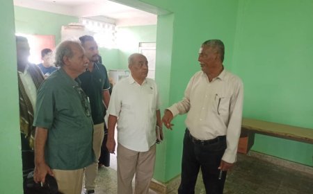 فريق التوجيه والرقابة الرئاسي يتفقد معهد الأوراس وكلية المجتمع بأبين