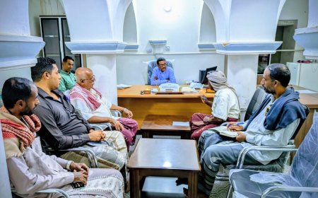 مدير عام مديرية تريم يلتقي بجمعية تريم التعاونية الزراعية ويؤكد دعمه لمشاريعها