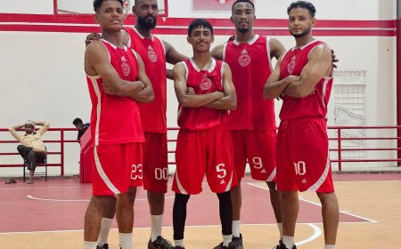 في ختام مبارياتهما بالمرحلة النهائية لكأس الجمهورية لكرة السلة بالمكلا.. التلال يكسب سيئون في مباراة ندية وحماسية بفارق أربع نقاط