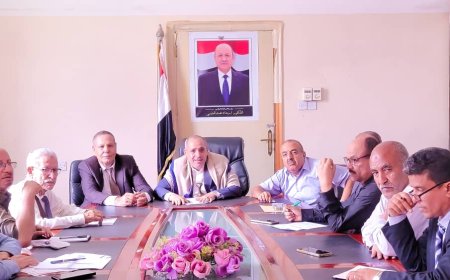 اجتماع بتعز يناقش وضع العملية التعليمية في المحافظة