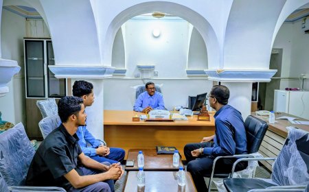 مدير عام مديرية تريم يلتقي قيادة مؤسسة آل شملان للتنمية