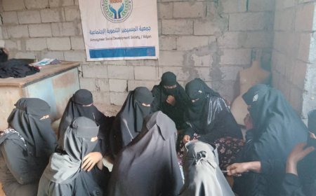 جمعية المسيمير تنفذ دورة للخياطة لتمكين المرأة الريفية بمقر الجمعية بالمسيمير خنفر .