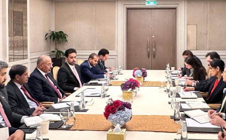 الزُبيدي ونائبه اللواء البحسني يلتقيان سفيري بريطانيا وفرنسا والقائم بأعمال السفير الأمريكي لدى بلادنا