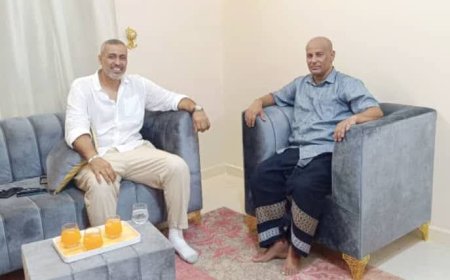 رئيس الاتحاد اليمني لكرة السلة يطمئن على صحة الإعلامي القدير صلاح العماري