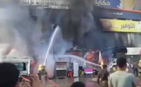 تعز.. حريق هائل يلتهم سوقاً تجارياً في منطقة الحوبان.