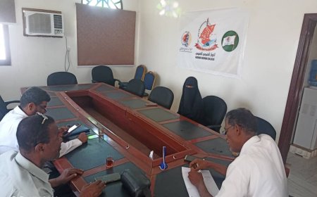 الهيئة الحضرمية لإصلاح ذات البين تطلع على خطة مشروع حل النزاعات و تحقيق السلم المجتمعي و تطمئن على صحة رئيس فرع الهيئة بالوادي والصحراء