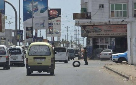 حملة مرورية شاملة في عدن لضبط السيارات المخالفة