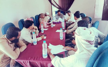 تنفيذي رضوم شبوة يعقد اجتماعه الدوري ويثمن توجيهات المحافظ ابن الوزير لاعتماد عدد من المشاريع بالمديرية