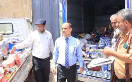 عدن.. ضبط شحنة مشروبات غازية منتهية الصلاحية قبل تسويقها