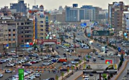 وساطة قبلية تنهي خلافًا ماليًا وقبليًا بين أطراف من لحج وعدن