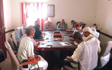 فريق التوجيه الرئاسي يلتقي قيادة تربية لحج لمناقشة قضايا التعليم والتحديات الراهنة
