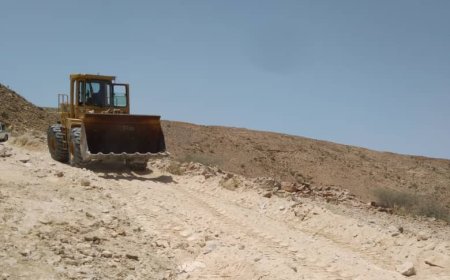 السلطة المحلية بمديرية رضوم تشكر رجل الأعمال الشيخ بن عفيف على إصلاح طريق عقبة عتوك