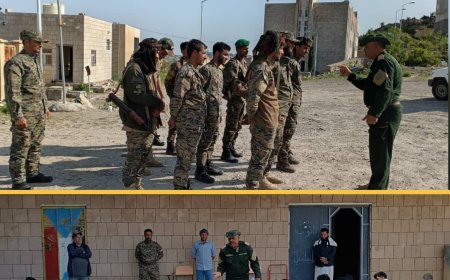 ركن التوجيه المعنوي بقوات الحزام الامني يافع ينفذ محاضرتين منفصلتين لكتيبة الطوارئ ومدرسة الداهن بالمفلحي