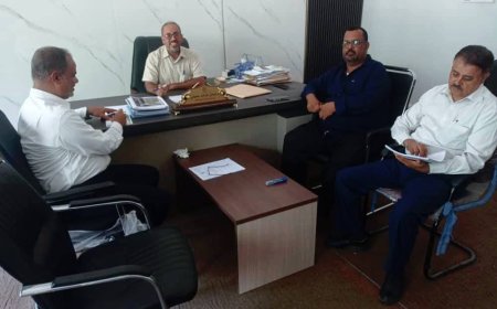 لجنة جائزة رئيس الجامعة للتأليف والإبداع الطلابي تعقد اجتماعها لتقييم الأعمال المشاركة في نسختها الثانية لعام 2025م